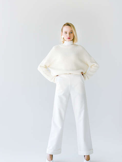 White Knitted Sweater  large
