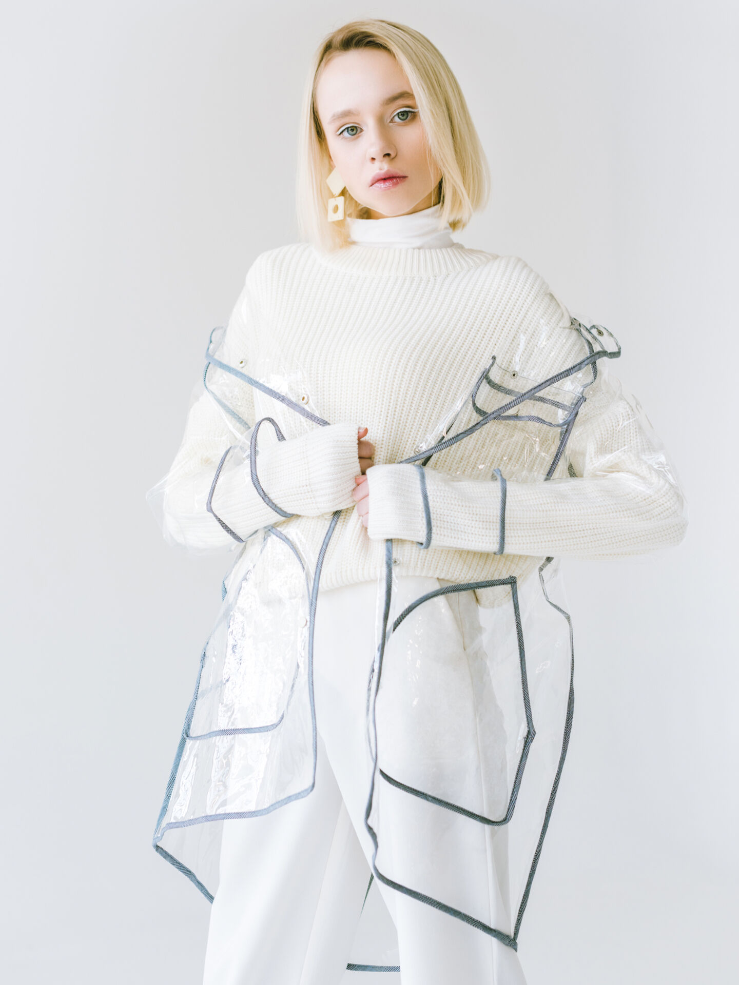 White Knitted Sweater  large